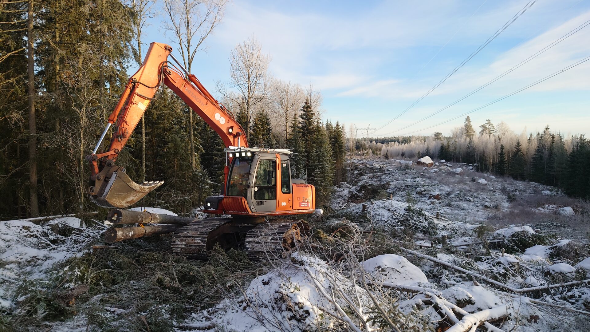 Sähkölinjan rakentaminen