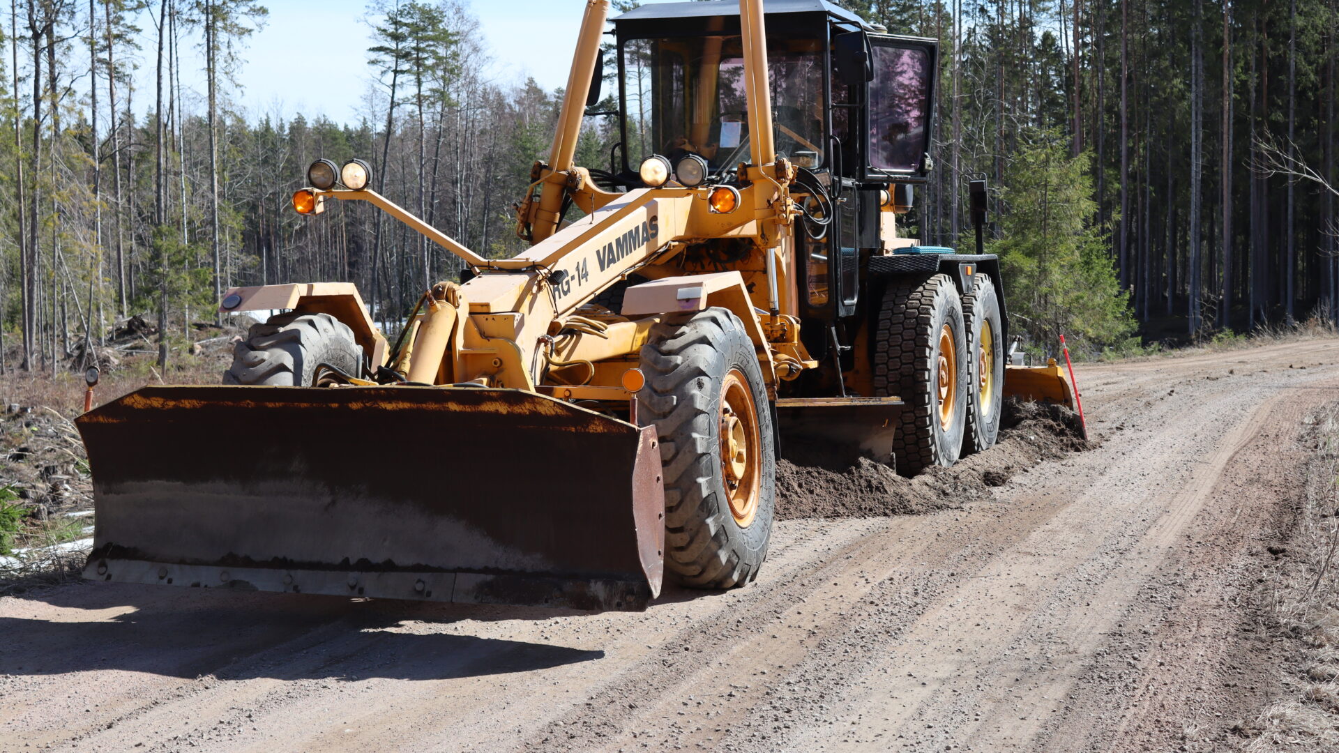 Soratien höyläystä